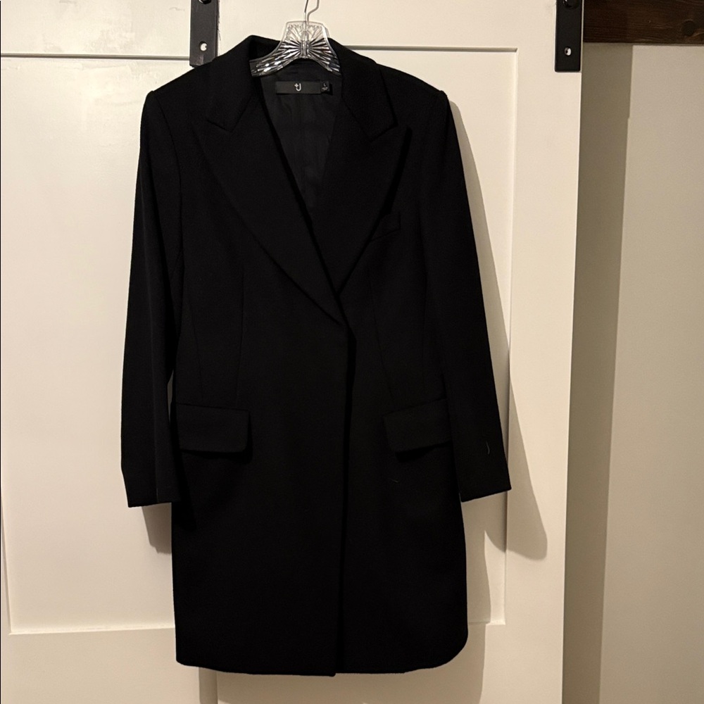 Uniqlo Women's Classic Black Blazer